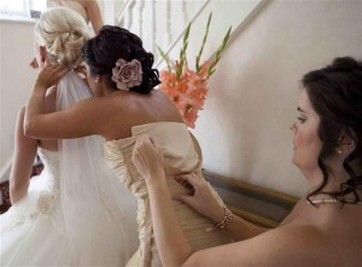 Chris Barroccu Wedding Photographer Bride and bridesmaids