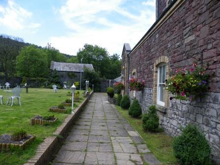 Wedding Venues South Wales - Craig y Nos Castle Theatre Gardens