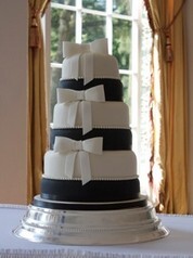 Rebecca Gilmore Innovative Wedding Cake Design